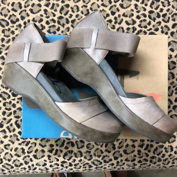 OTBT - Picture 2 of 5